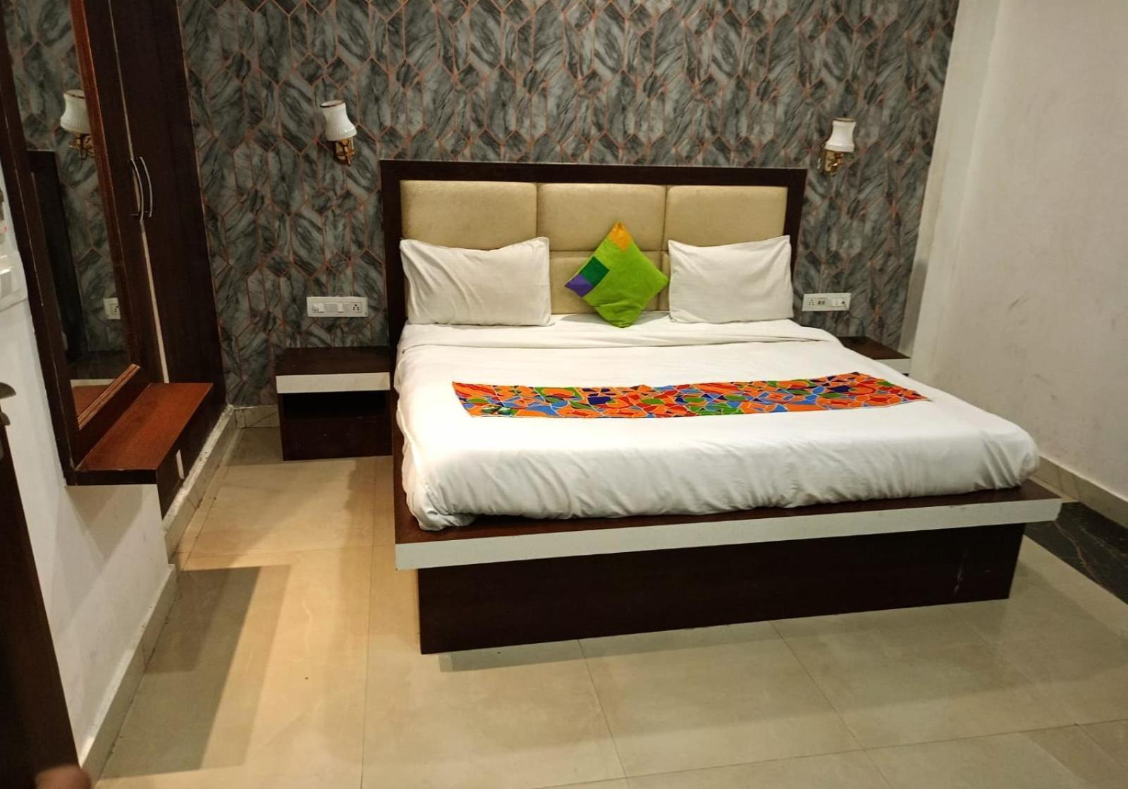 Townhouse 03 Hotel Агра Екстер'єр фото