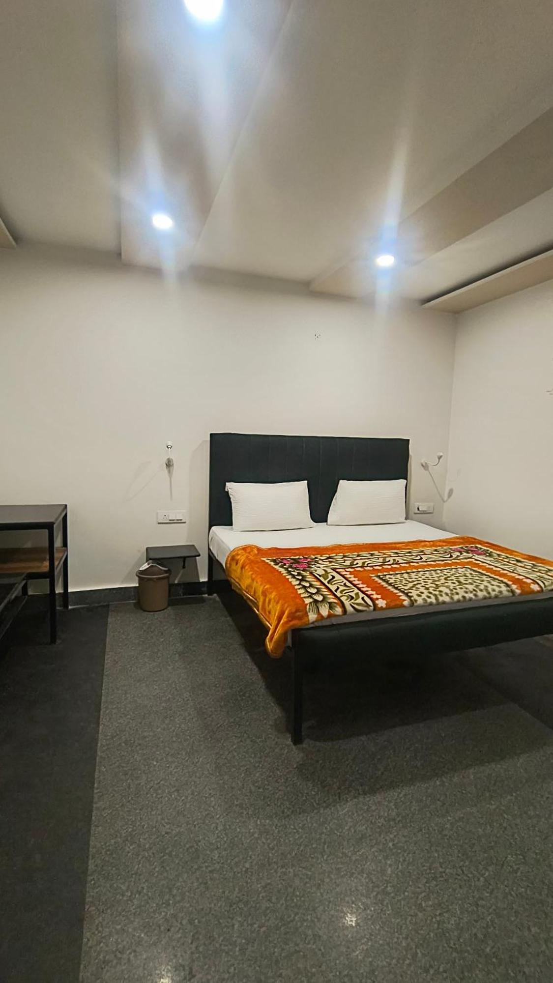 Townhouse 03 Hotel Агра Екстер'єр фото